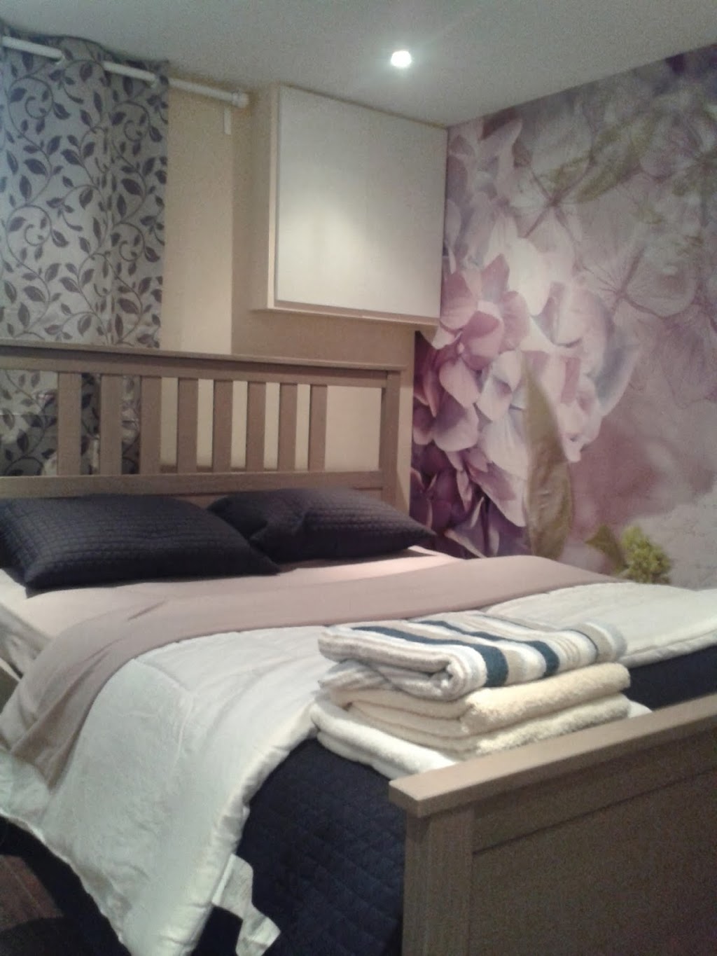 Jogues Montreal furnished apartments | 6600 Rue Jogues, Montréal, QC H4E 2W6, Canada | Phone: (438) 838-8833