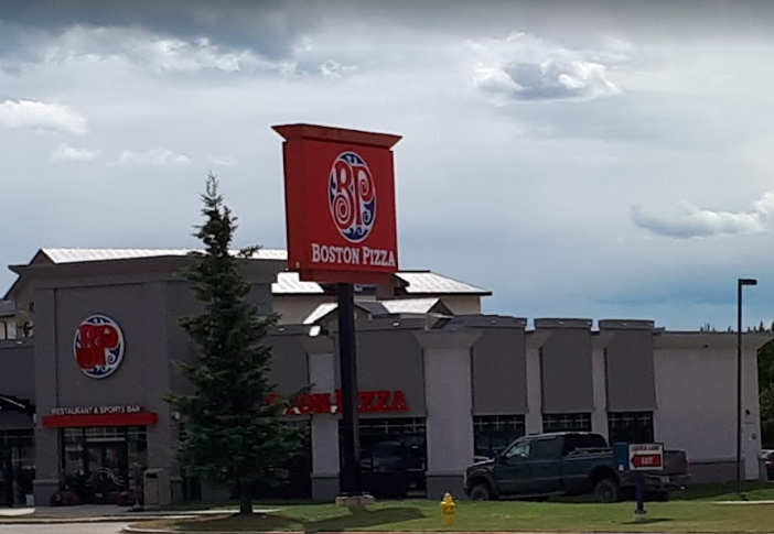 Boston Pizza | 4402 41 Ave, Rocky Mountain House, AB T4T 1J4, Canada | Phone: (403) 846-2343