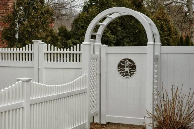 Cross Over Fence | 2290 Reunion St NW, Airdrie, AB T4B 1A0, Canada | Phone: (403) 333-0700