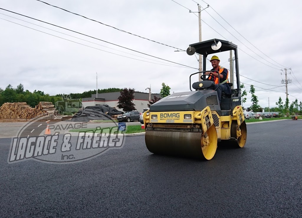 Pavage Lagace & Freres | 122 Rue Saint Pierre, Lyster, QC G0S 1V0, Canada | Phone: (819) 389-2034