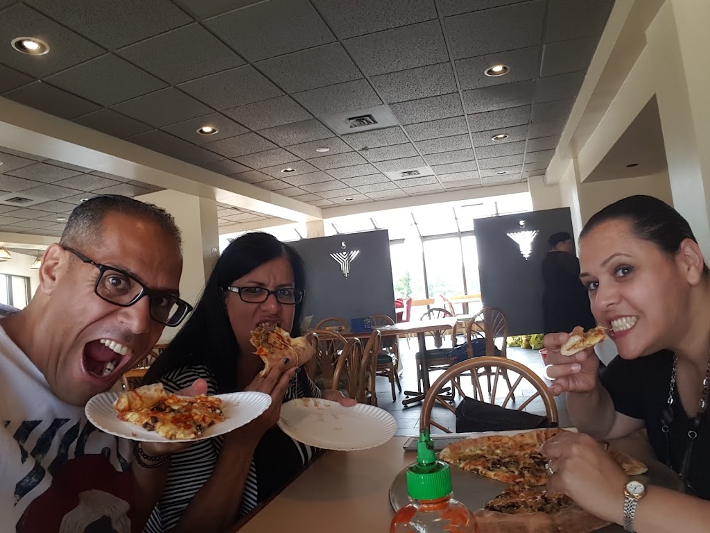 Top Nosh Niagara Kosher Pizza- Seasonal Restaurant | 6417 Main St, Niagara Falls, ON L2G 3W2, Canada | Phone: (289) 296-4000