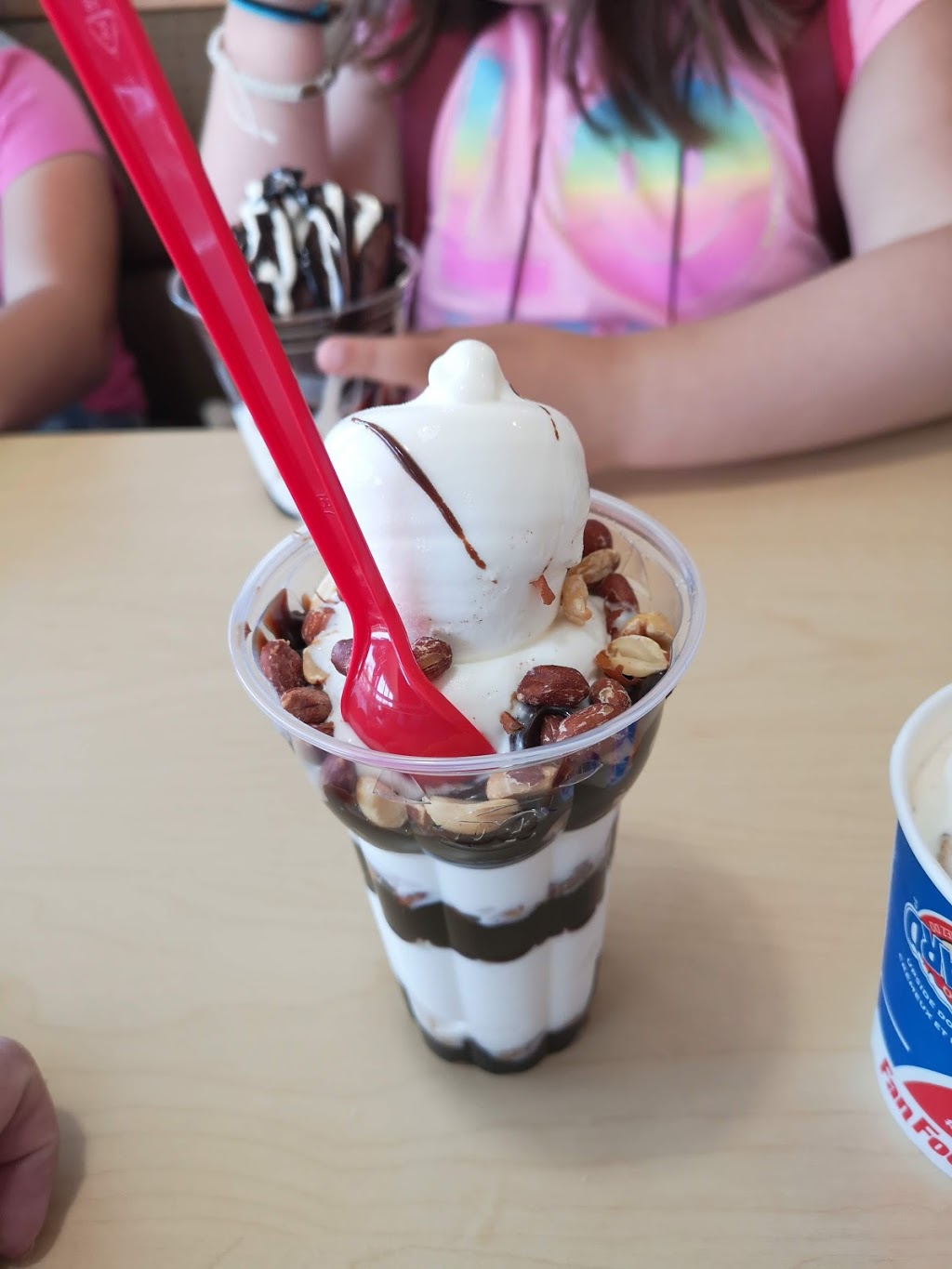 Dairy Queen | 415 Main St W, Hamilton, ON L8P 1K5, Canada | Phone: (905) 521-8653