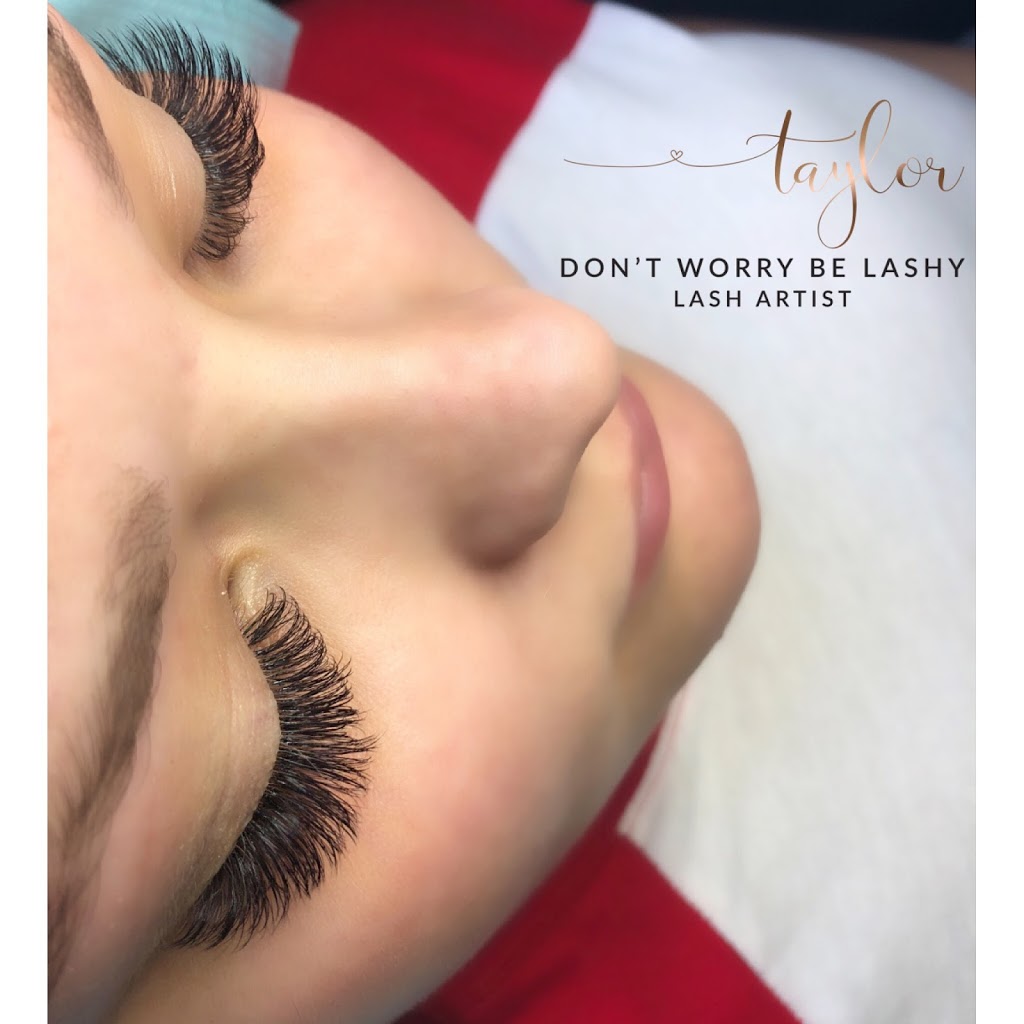 Dont Worry Be Lashy | 87 Cunningham Dr, Barrie, ON L4N 8L5, Canada | Phone: (705) 796-3565