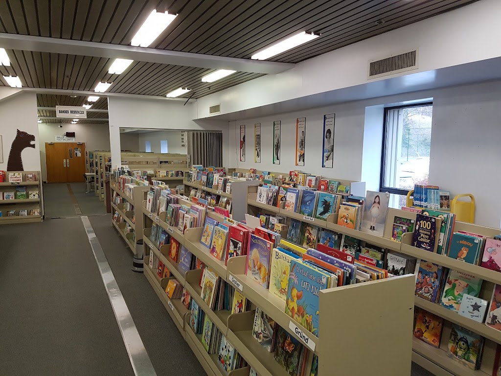 Bibliothèque Municipale Ville de la Baie | 1911 6e Ave, La Baie, QC G7B 1S1, Canada | Phone: (418) 697-5085