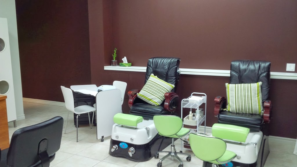 Curve Hair Studio | 900 Fairway Crescent, Kitchener, ON N2A 0A1, Canada | Phone: (519) 893-8938