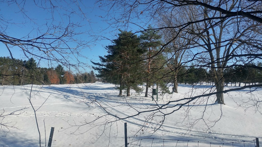 Ottawa Hunt and Golf Club | 1 Hunt Club Rd, Ottawa, ON K1V 1B9, Canada | Phone: (613) 736-1102