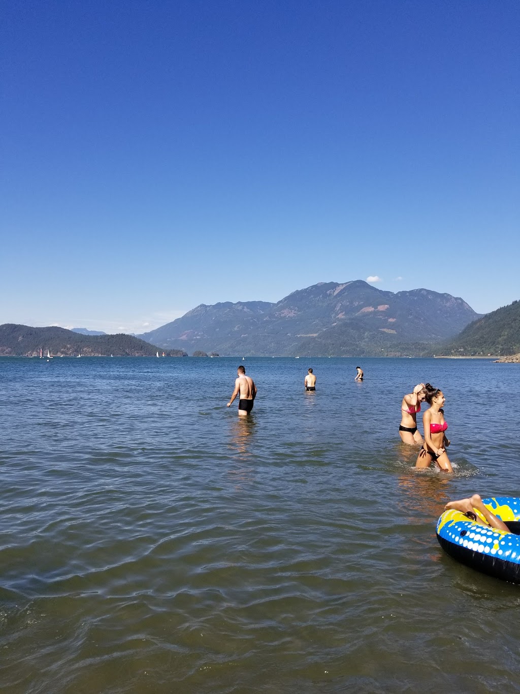 Harrison Lake Water Park | Harrison Lake, British Columbia, Harrison Hot Springs, BC, Canada | Phone: (604) 796-3513