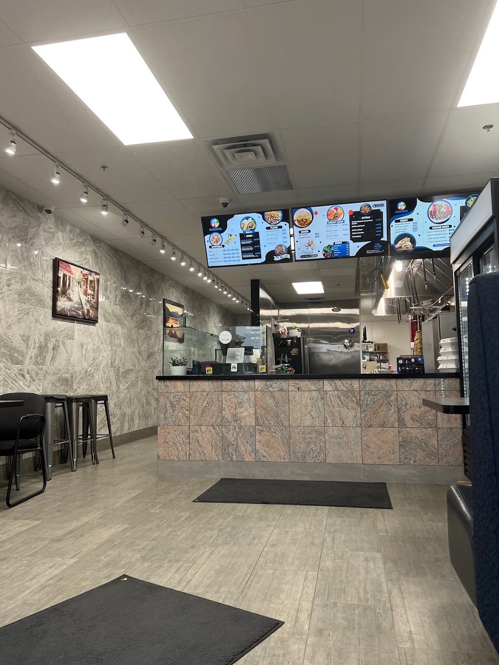 4 Seasons Shawarma | 450 Columbia St W #24, Waterloo, ON N2T 2W1, Canada | Phone: (519) 884-1212