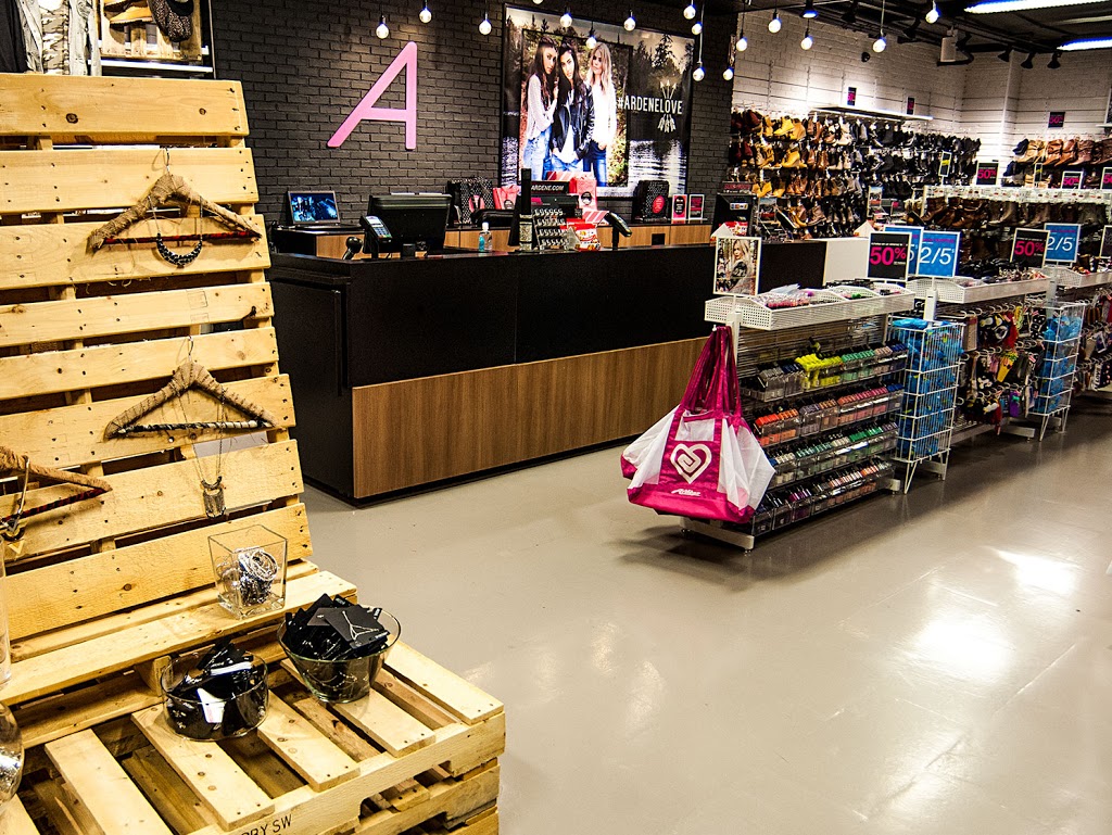 Ardene | 1441 99 St NW, Edmonton, AB T6N 0A8, Canada | Phone: (780) 665-2591