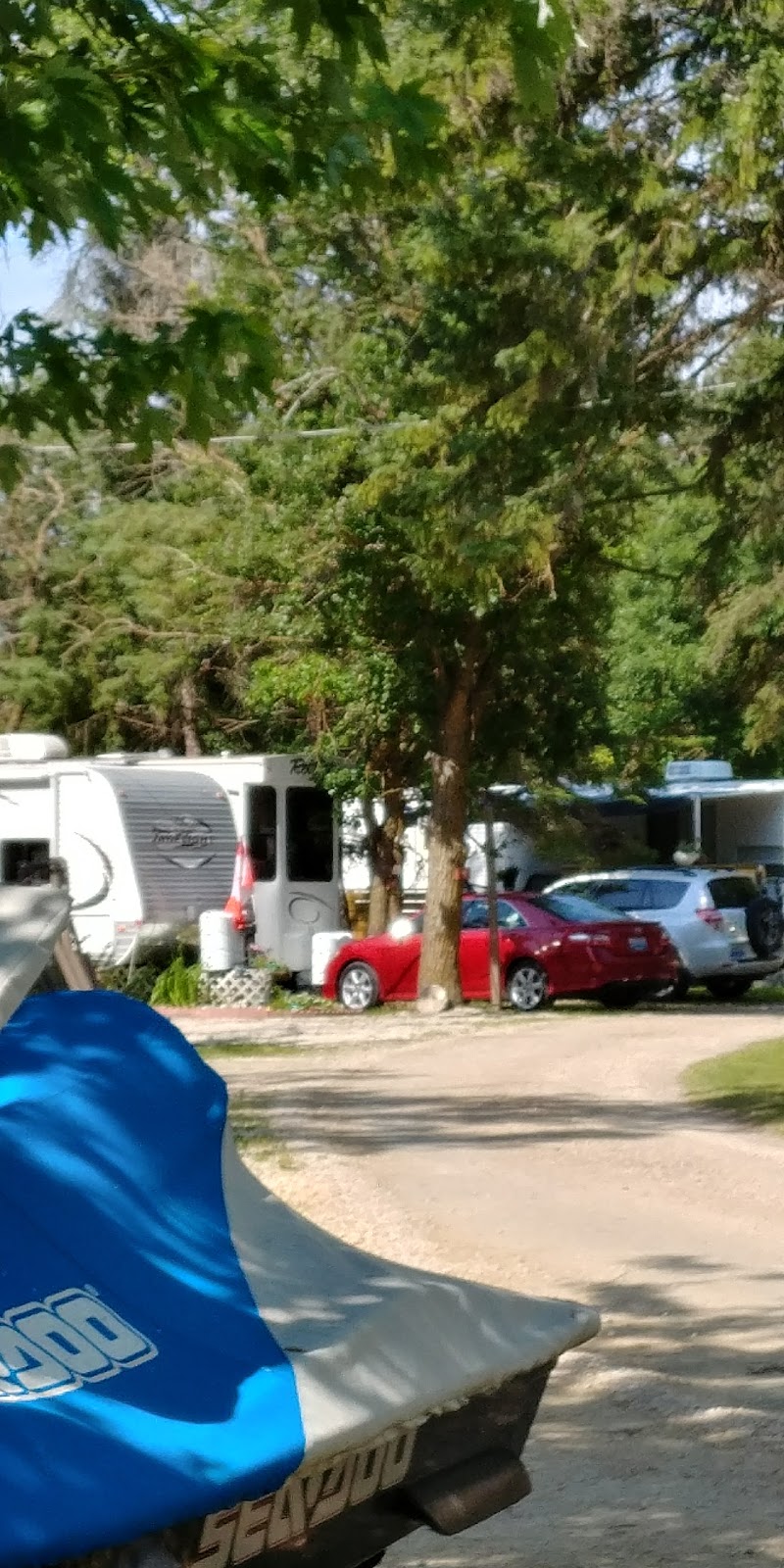 Wildwood Park Trailer Resort | 102040 Pth 9, Winnipeg Beach, MB R0C 3G0, Canada | Phone: (204) 389-3540