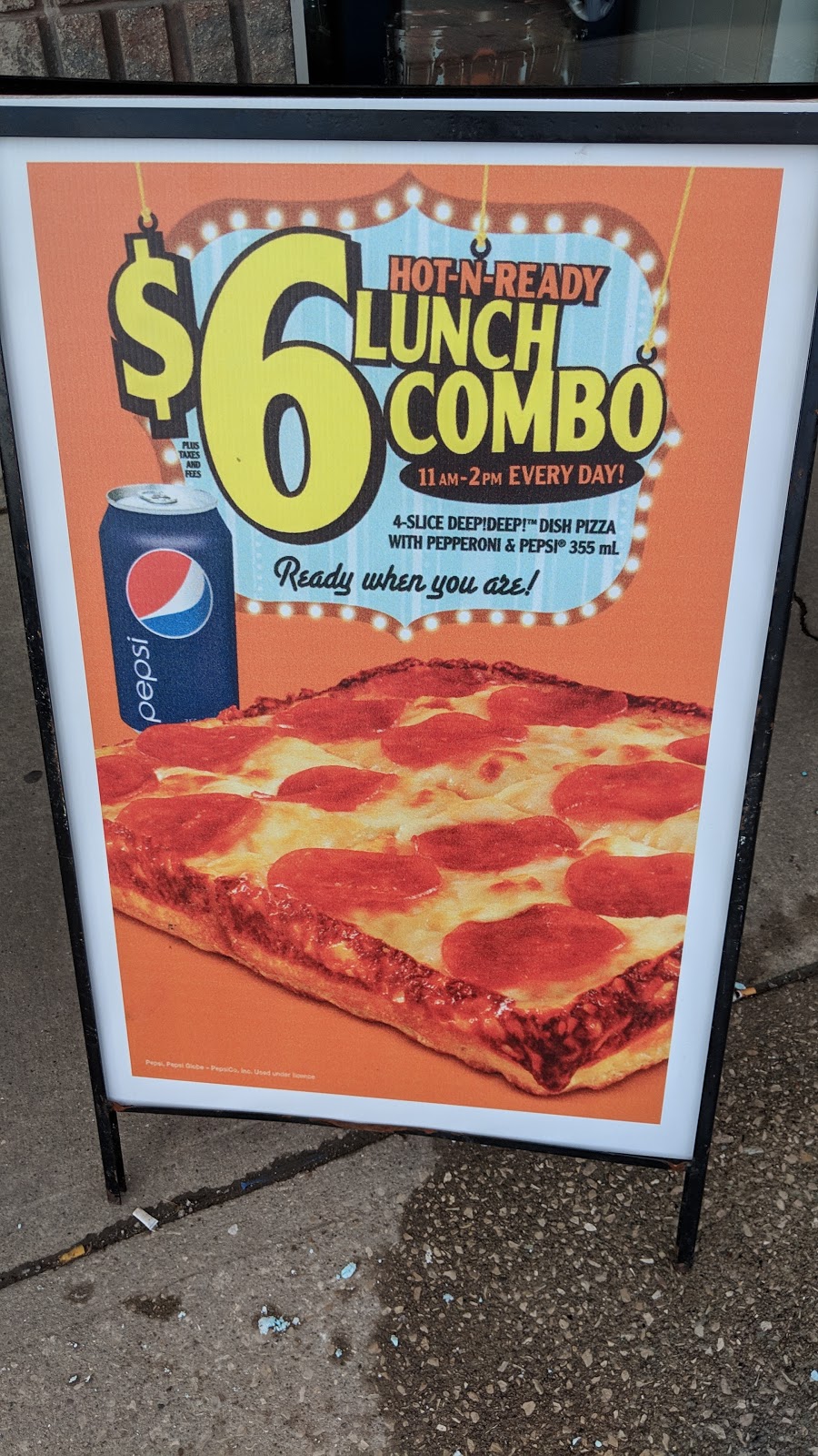 Little Caesars Pizza | 30 McNaughton Ave, Wallaceburg, ON N8A 1R9, Canada | Phone: (519) 627-1010