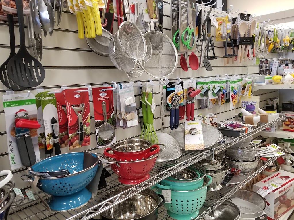 Winners & HomeSense | 2125 16th St E, Owen Sound, ON N4K 0E2, Canada | Phone: (519) 376-4935