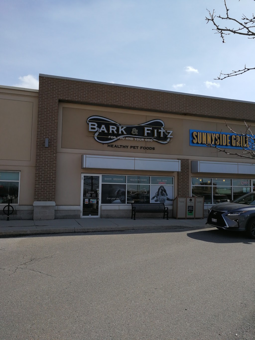 Bark & Fitz | 2501 Prince Michael Dr d2, Oakville, ON L6H 0E9, Canada | Phone: (905) 257-4700