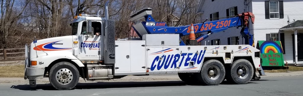 Remorquage Courteau | 216 Chem. de la Rivière, Cleveland, QC J0B, Canada, Canada | Phone: (819) 620-2501