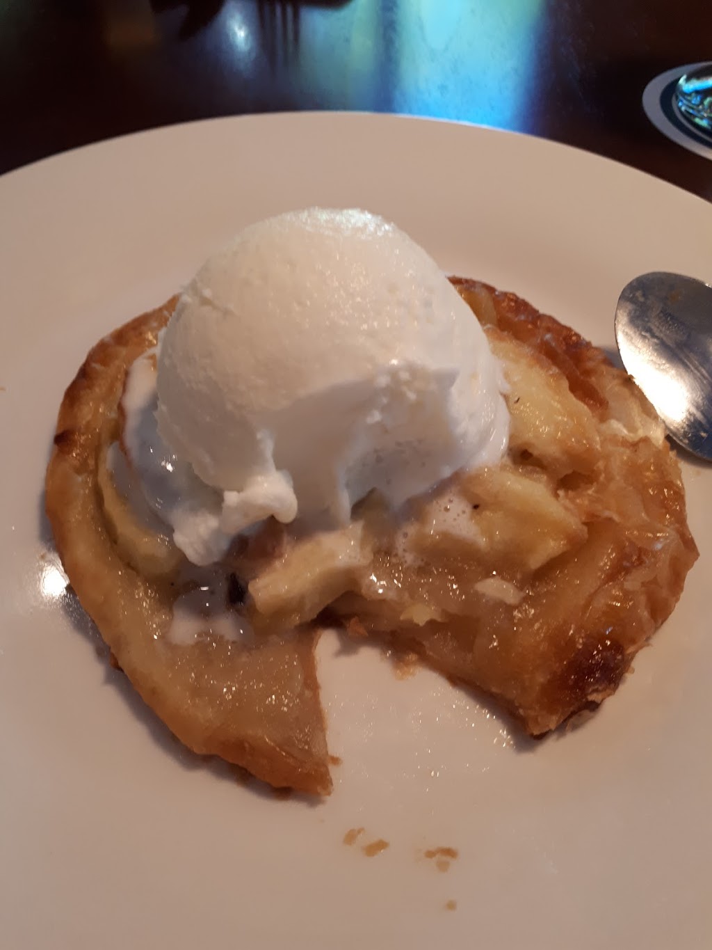 Citrus Bar & Grill | 15831 104 Ave, Surrey, BC V4N 2J1, Canada | Phone: (604) 930-4700