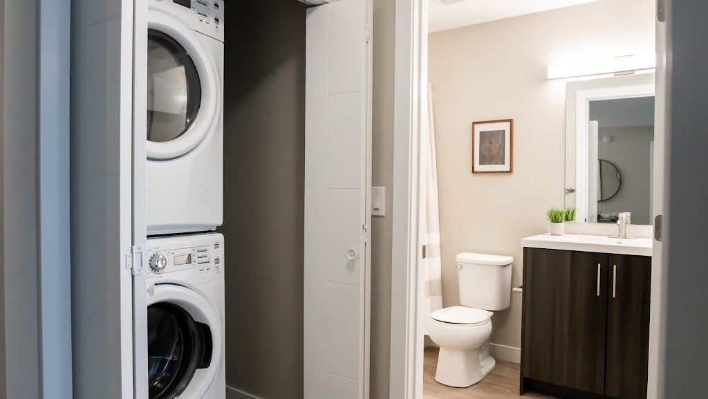 Luna at Aurora - Deveraux Apartment Communities | 100 Lyra Gate, Winnipeg, MB R2V 5C5, Canada | Phone: (204) 237-7368