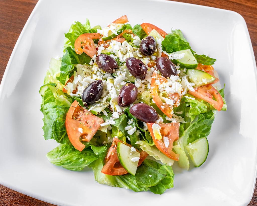 Bella Vita Pizzeria Lakeside | 1465 St Margarets Bay Rd, Lakeside, NS B3T 1B3, Canada | Phone: (902) 431-1500