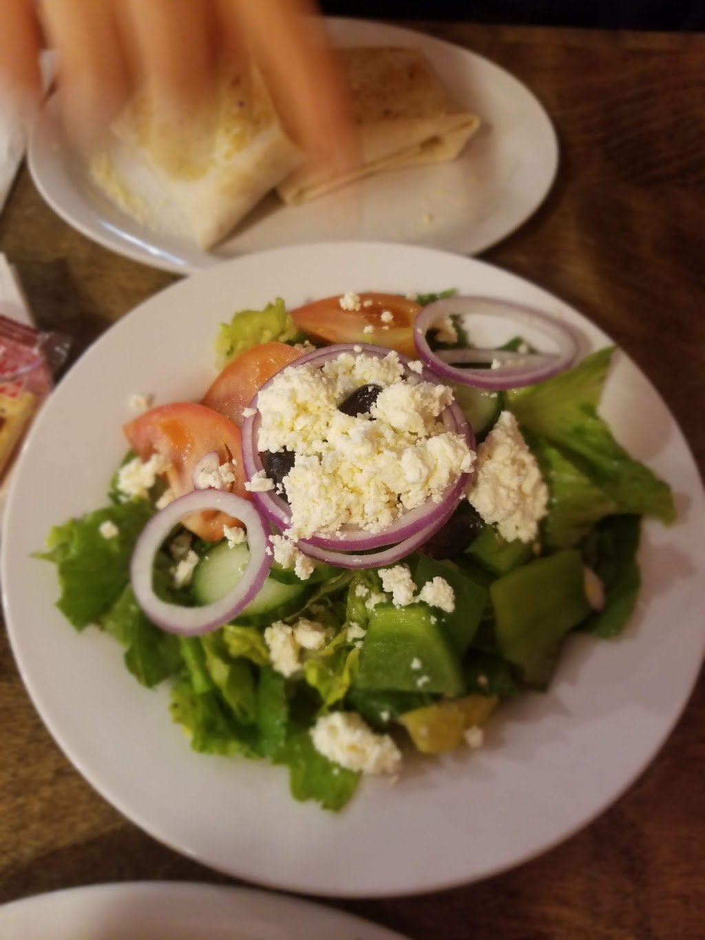 Elliotts Restaurant | 28 Vankoughnet St E, Little Current, ON P0P 1K0, Canada | Phone: (705) 368-3370