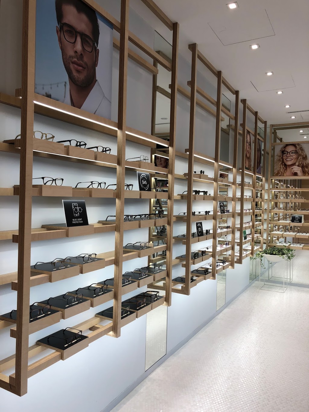 BonLook - Guildford Town Centre | 10355 152 St, Surrey, BC V3R 7C1, Canada | Phone: (877) 755-6659
