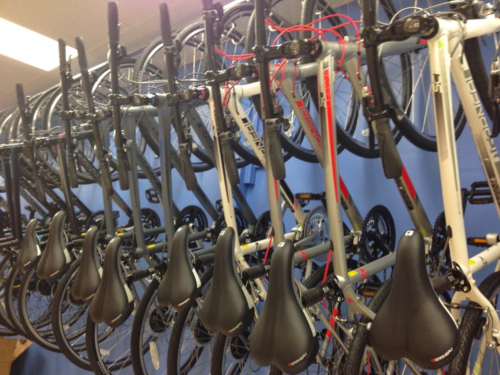 Pop A Wheelie | 2100 Bloor St W #4, Toronto, ON M6S 1M7, Canada | Phone: (416) 769-0606