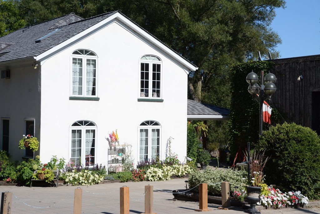 Olde Bridge Place | 5 Covered Bridge Dr, West Montrose, ON N0B 2V0, Canada | Phone: (519) 505-3371