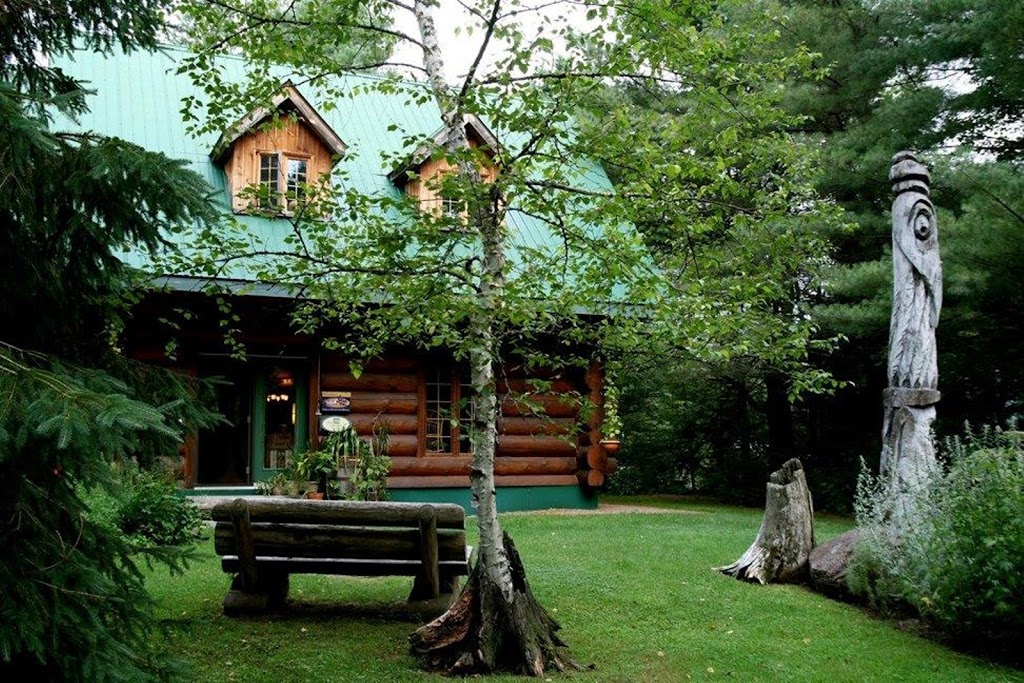 Jardins de LAchillée Millefeuille | 4352 Route des Tulipes, La Conception, QC J0T 1M0, Canada | Phone: (819) 686-9187
