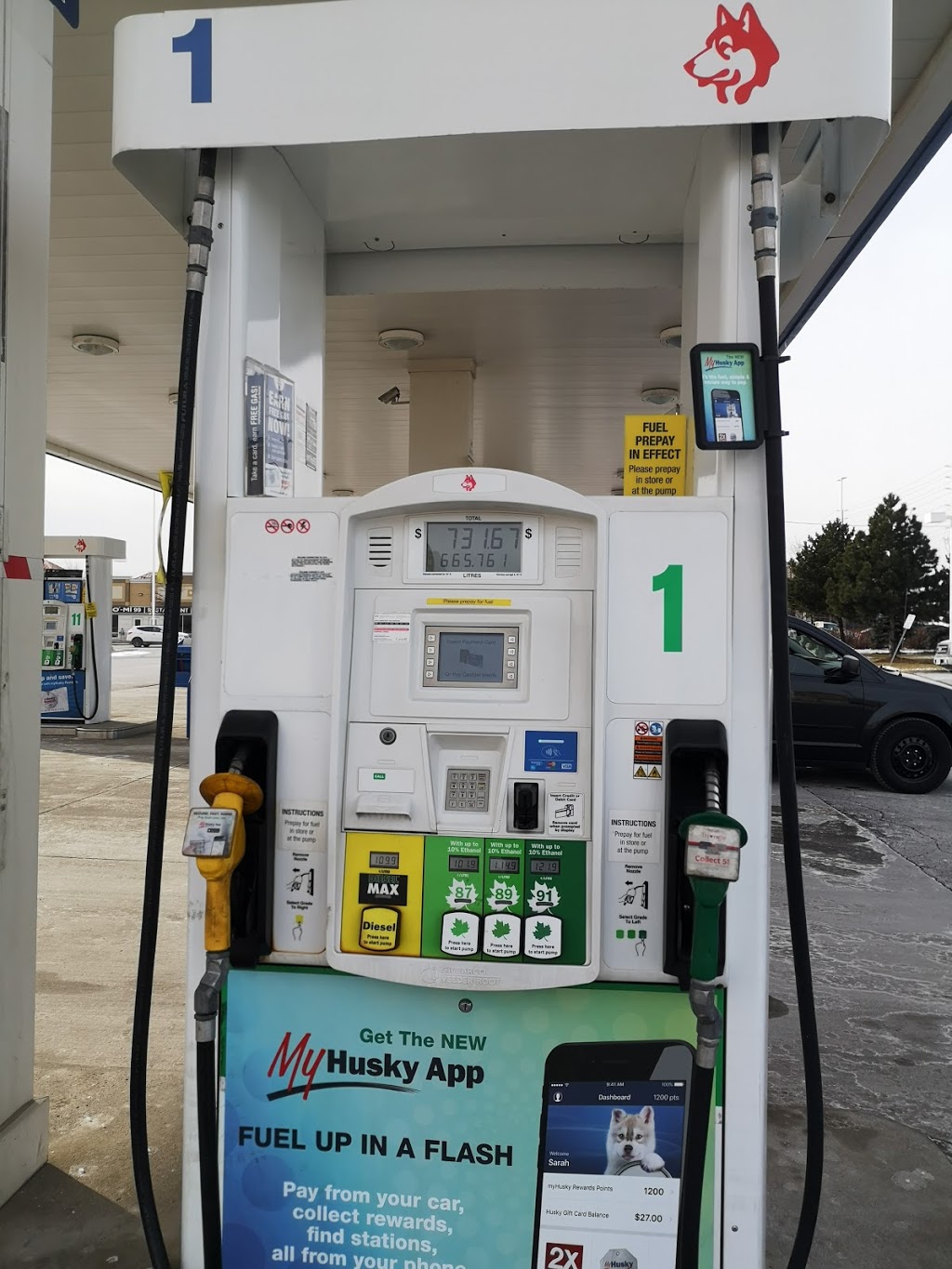 HUSKY | 3191 Rutherford Rd, Concord, ON L4K 0A3, Canada | Phone: (905) 738-8535