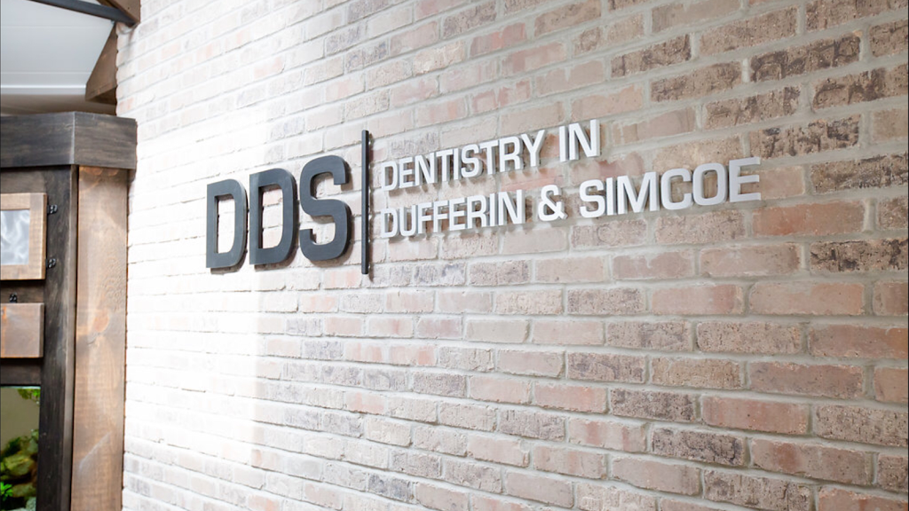 DDS Dentistry Collingwood | 229 Sixth St, Collingwood, ON L9Y 1Z2, Canada | Phone: (705) 445-0551