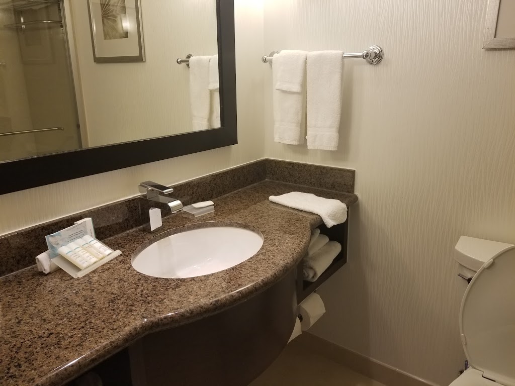 Hilton Garden Inn Toronto Airport West/Mississauga | 1870 Matheson Blvd, Mississauga, ON L4W 0B3, Canada | Phone: (905) 361-6300