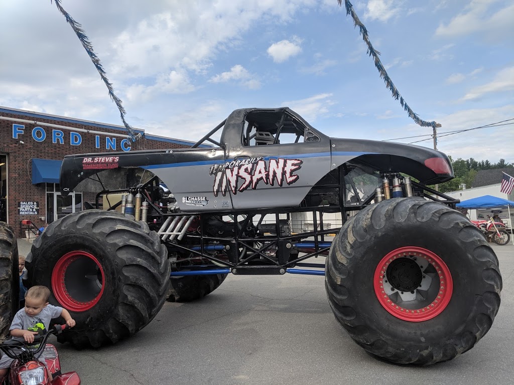 Hayes Ford, Inc. | 439 E Main St, Newport, VT 05855, USA | Phone: (802) 334-6587