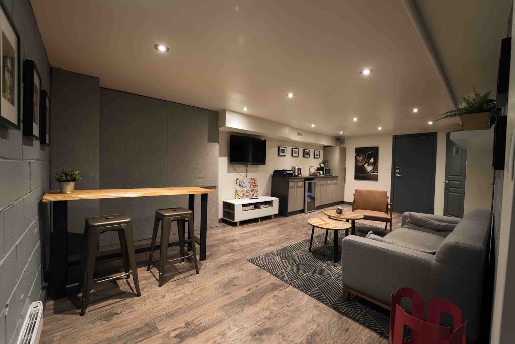 MH Studios Toronto | 1714 Eglinton Avenue West Ground Floor, Toronto, ON M6E 2H5, Canada | Phone: (647) 848-7351