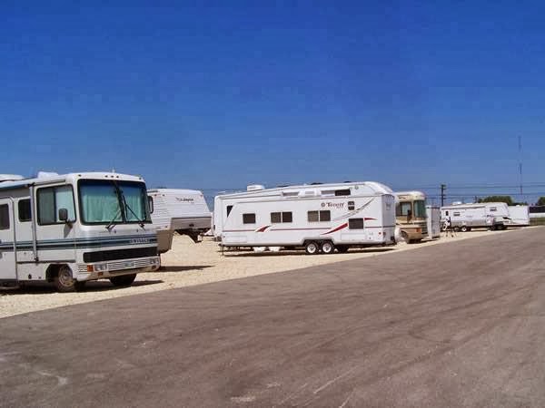 East Side Self Storage | 2125 Dugald Rd, Winnipeg, MB R2C 3G7, Canada | Phone: (204) 222-6248