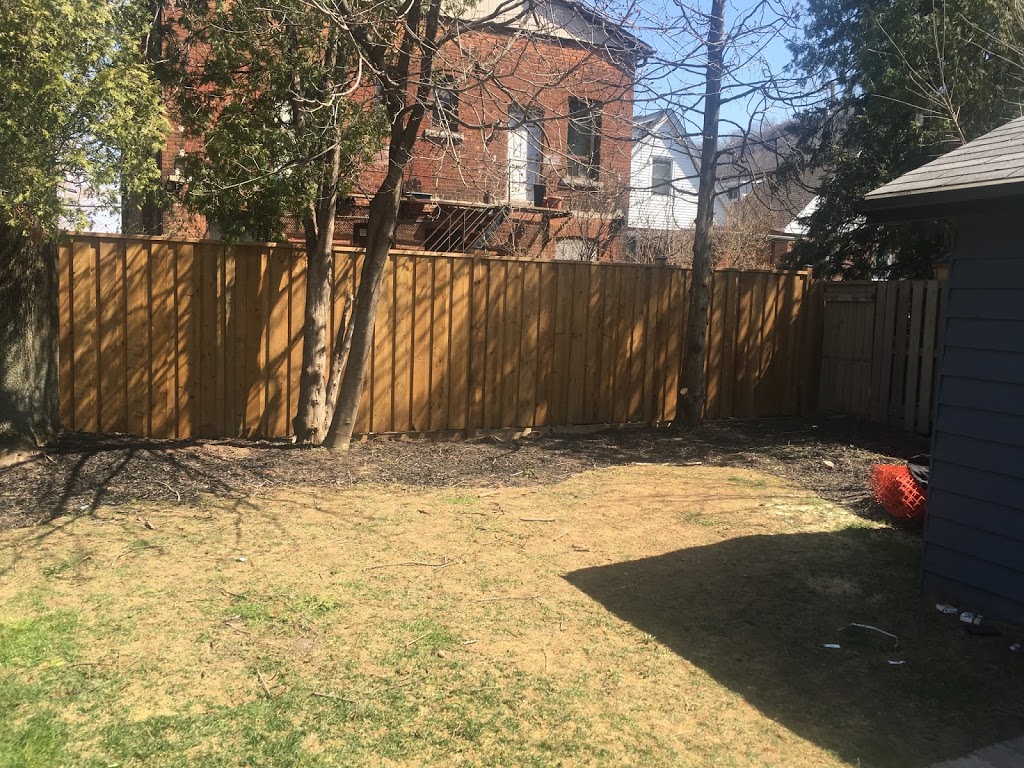 Davis-Kresak Fences | 61 First Rd W, Stoney Creek, ON L8J 3R2, Canada | Phone: (905) 578-6855