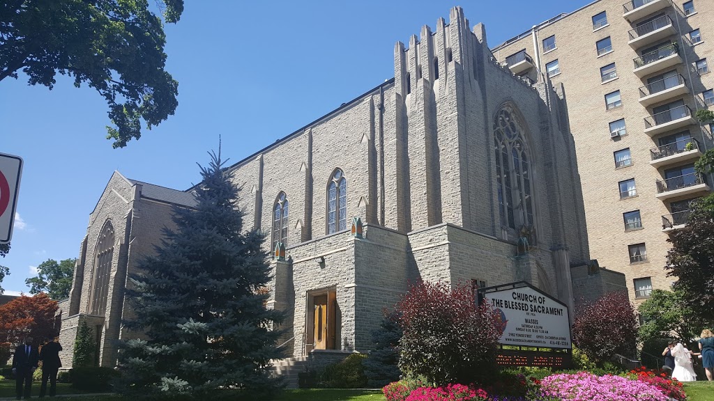 Blessed Sacrament Church | 24 Cheritan Ave, Toronto, ON M4R 1S4, Canada | Phone: (416) 481-2256