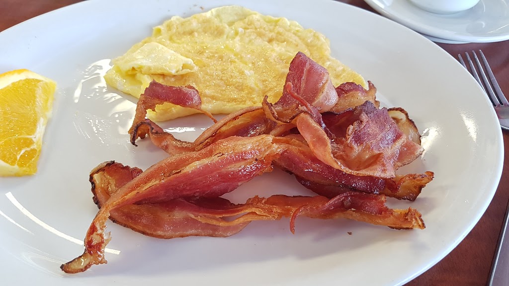 Johnny Pastrami’s Breakfast and Lunch | 296 Ontario St, St. Catharines, ON L2R 5L7, Canada | Phone: (905) 988-1111