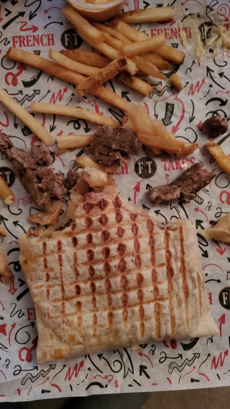 French Takos | 6047 Boul Henri-Bourassa E, Montréal-Nord, QC H1G 2V2, Canada | Phone: (514) 903-6066