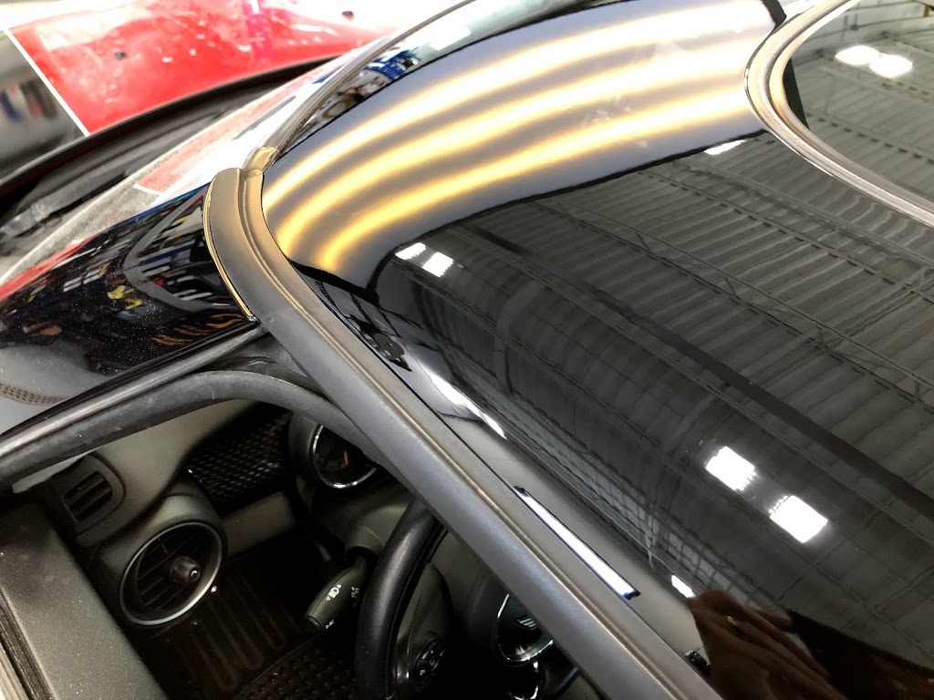 Solution Bosse - Rive-Sud Débosselage Sans Peinture | 1833 Boulevard Armand-Frappier, Sainte-Julie, QC J3E 3R6, Canada | Phone: (514) 827-7345