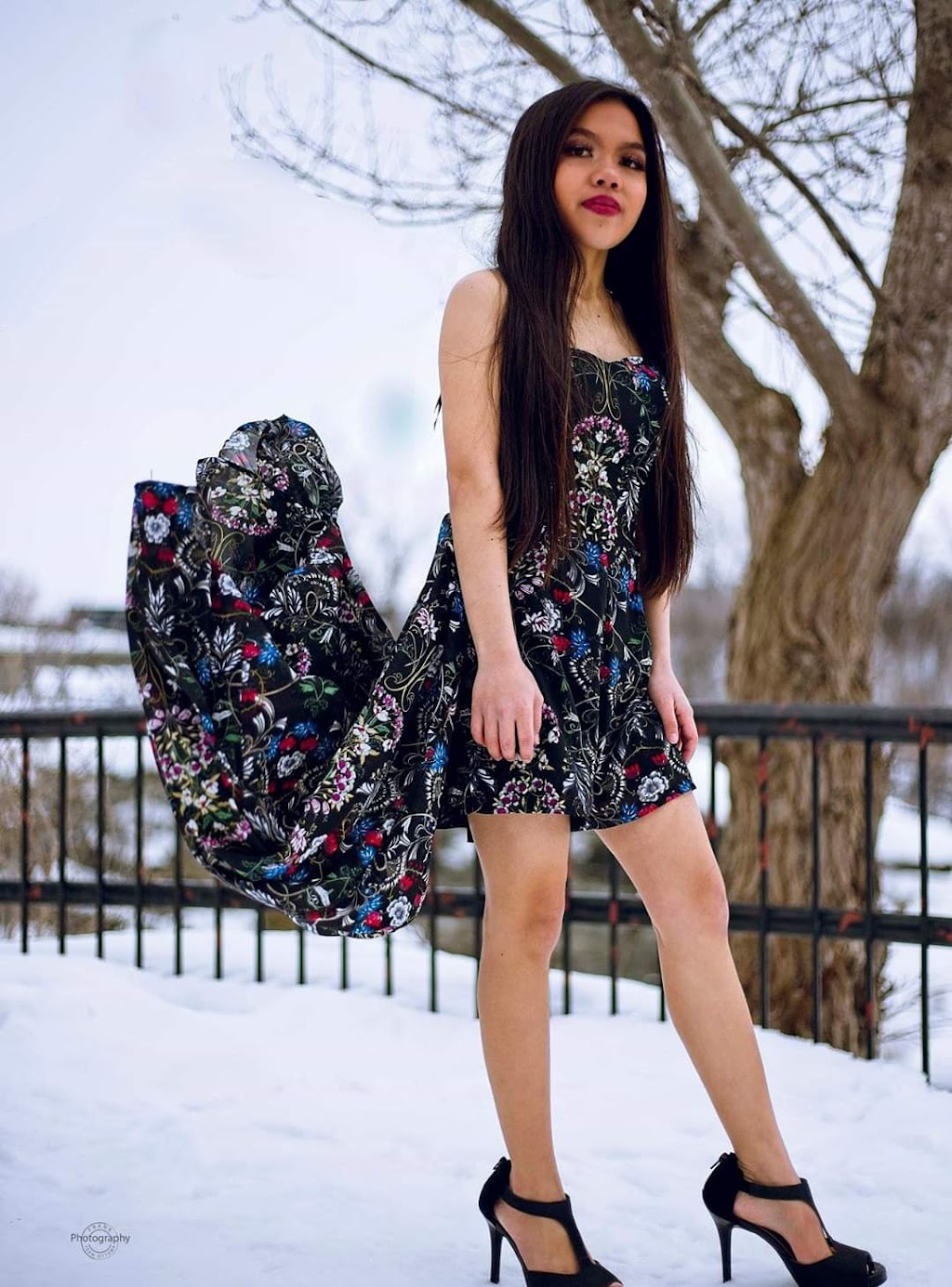 Shutterspace Studio Canada | 218 St. Laurent Blvd, Ottawa, ON K1K 2Y8, Canada | Phone: (613) 406-1675