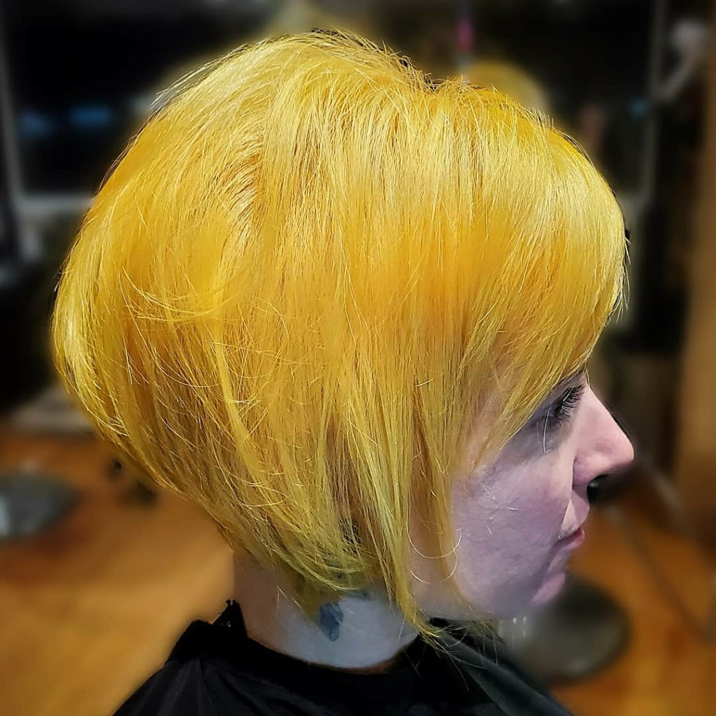 Kaylas Hair Design | 182 Main St, Penetanguishene, ON L9M 1L9, Canada | Phone: (705) 321-4509