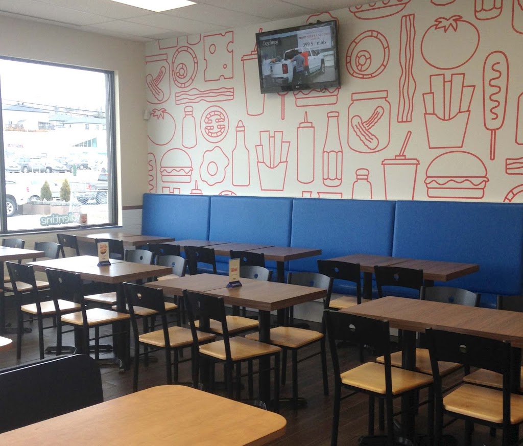 Valentine | 1015 Boulevard Vachon N, Sainte-Marie, QC G6E 1M3, Canada | Phone: (418) 386-3347