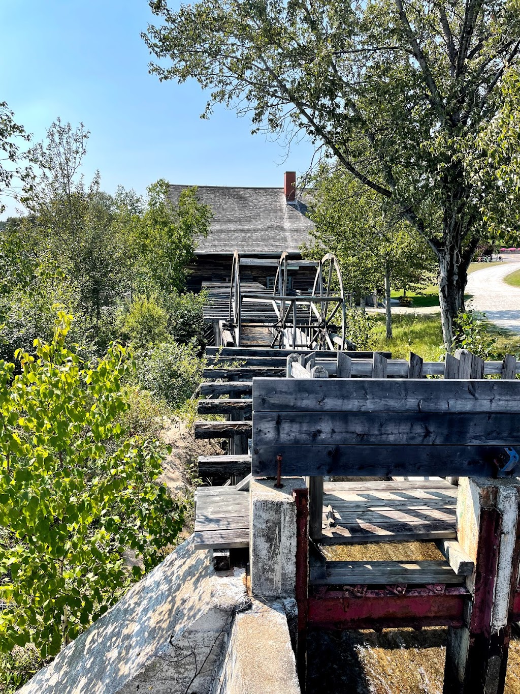 The Old Mill | 125 Rue du Vieux Moulin, Sainte-Jeanne-dArc, QC G0W 1E0, Canada | Phone: (418) 276-3166