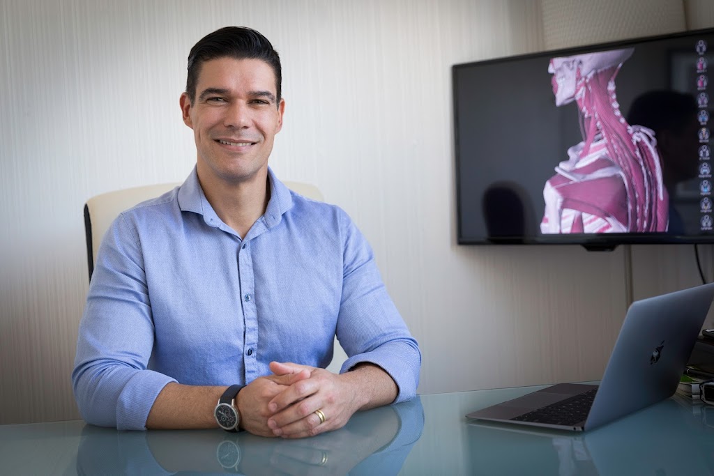 Luis Flavio H Bicalho - Physiotherapist | 5445 Henri Bourassa Blvd W Suite 135, Montreal, QC H4R 1B7, Canada | Phone: (514) 706-4709