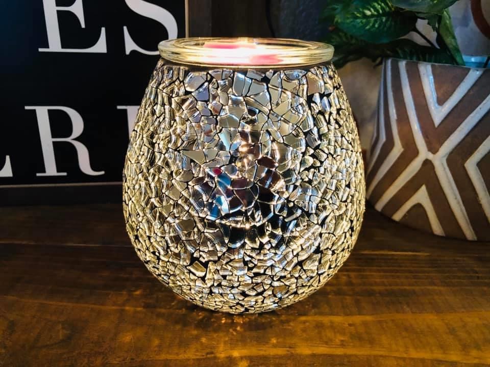 Dana Lucas Independent Scentsy Superstar Director | 1319 2nd Concession Rd St, Delhi, ON N4B 2W4, Canada | Phone: (519) 420-9020