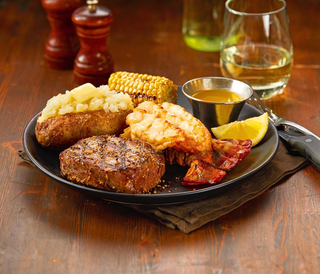 Chucks Roadhouse Bar & Grill | 245-265 King George Rd, Brantford, ON N3R 7N7, Canada | Phone: (519) 304-1237