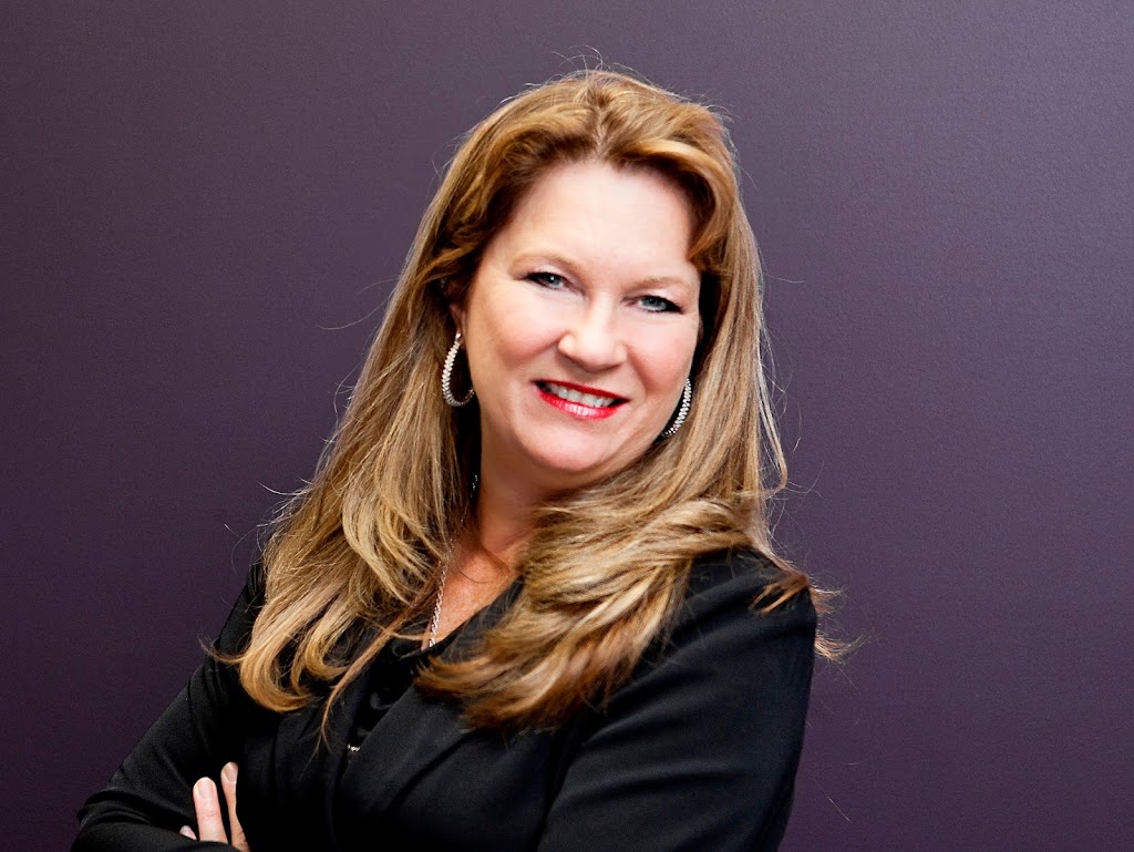 Leann Knysh, Associate Broker, Century 21 Masters | 105, 4302 33 Street (office open til 3:30 weekdays, Stony Plain, AB T7Z 2A9, Canada | Phone: (780) 916-6919