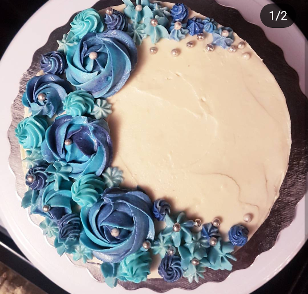 Dilicious Cakes | 2064 Hidden Valley Crescent, Kitchener, ON N2C 2R1, Canada | Phone: (647) 888-2291