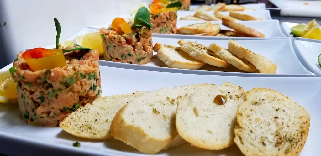 Bistro Épicure Restaurant | 80 Prom. du Portage, Gatineau, QC J8X 2K1, Canada | Phone: (819) 777-1125
