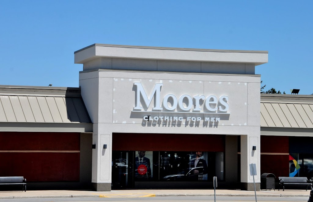 Moores Clothing for Men | clothing store | 270 North Service Rd W, Oakville, ON L6M 2R8, Canada | 9053380111 OR +1 905-338-0111