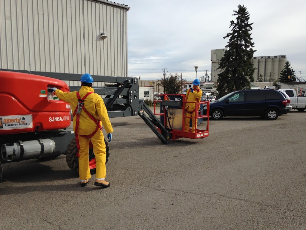 Monster Painting & Renos Ltd. | 430 7 St NE, Calgary, AB T2E 4C4, Canada | Phone: (403) 629-9356