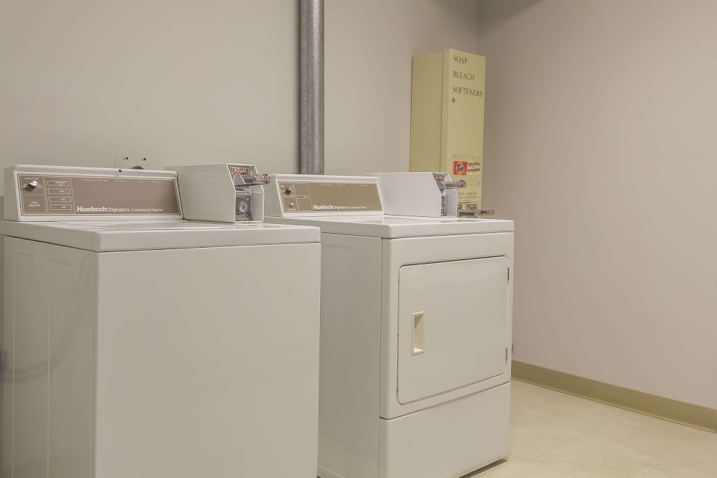 Comfort Inn & Suites | 155 Thatcher Dr W, Moose Jaw, SK S6J 1M1, Canada | Phone: (306) 692-2100